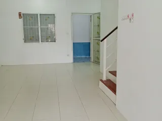 For sale 3 bedrooms townhouse in Lat Krabang, Bangkok