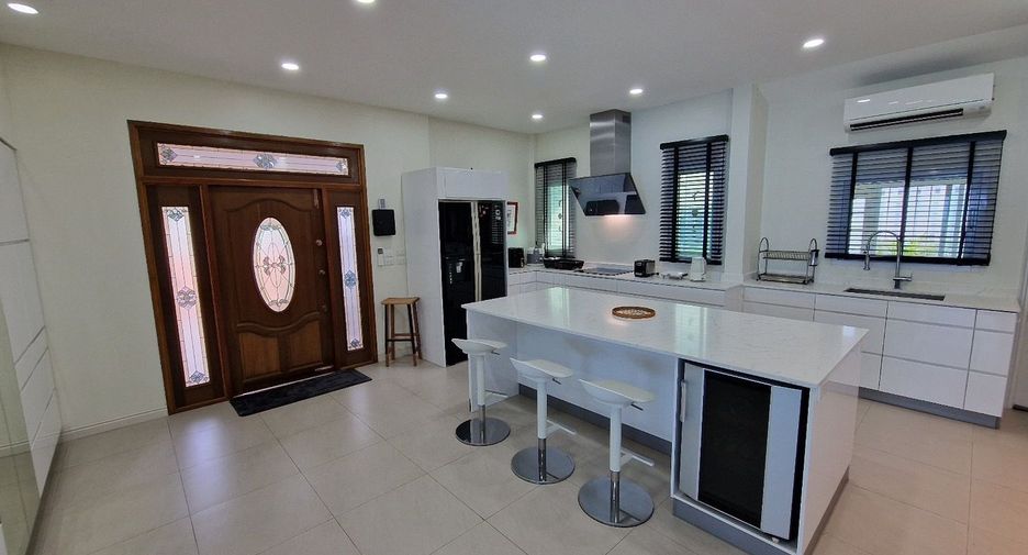 Haus zur Miete mit 4 Zimmer in Cha Am, Phetchaburi