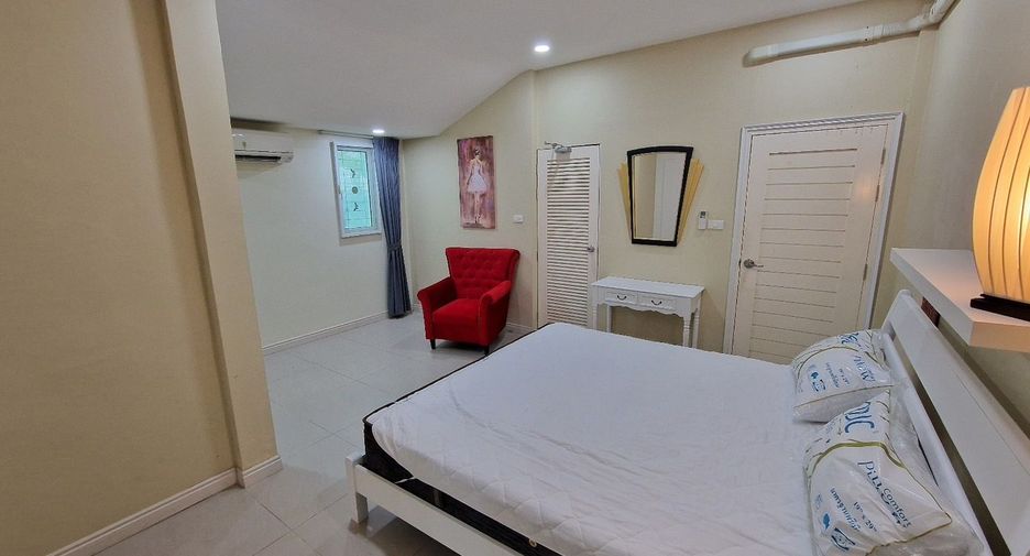 Haus zur Miete mit 4 Zimmer in Cha Am, Phetchaburi