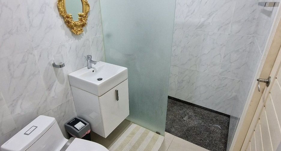 Haus zur Miete mit 4 Zimmer in Cha Am, Phetchaburi