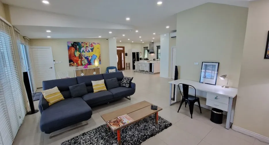 Haus zur Miete mit 4 Zimmer in Cha Am, Phetchaburi