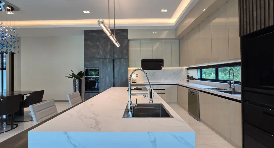 For sale 4 bedrooms villa in Cha Am, Phetchaburi