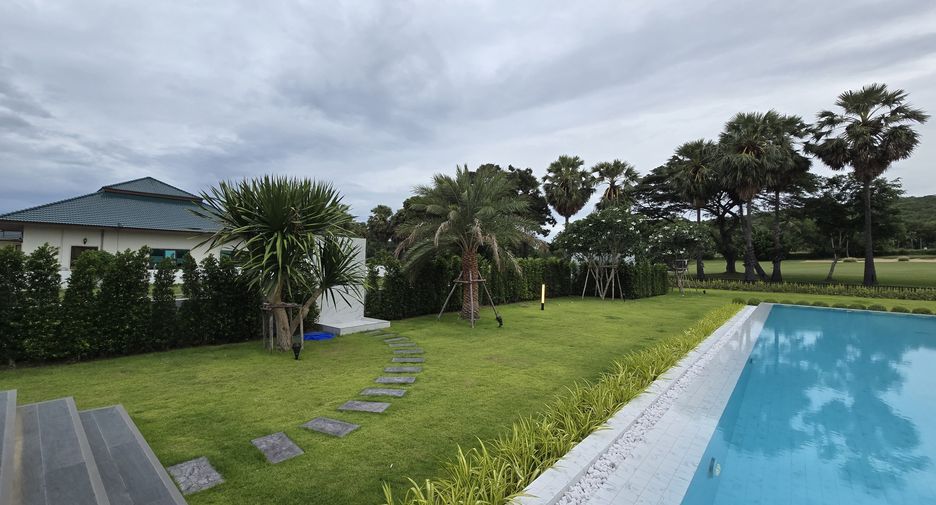 Villa zum Kauf mit 4 Zimmer in Cha Am, Phetchaburi