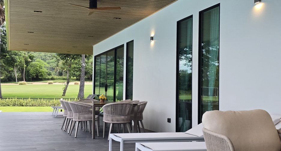 Villa zum Kauf mit 4 Zimmer in Cha Am, Phetchaburi