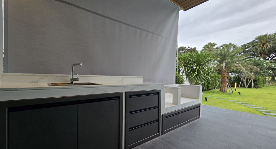 Villa zum Kauf mit 4 Zimmer in Cha Am, Phetchaburi