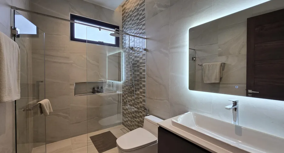 For sale 4 bedrooms villa in Cha Am, Phetchaburi