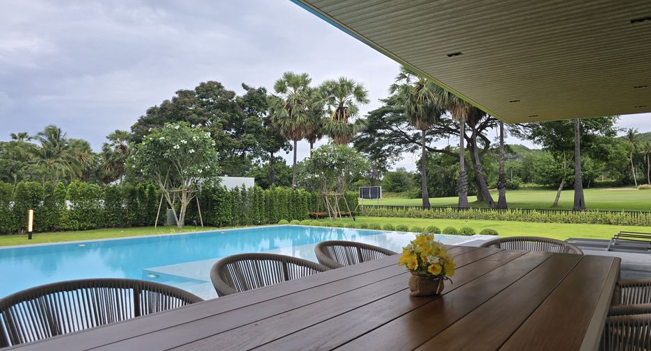 Villa zum Kauf mit 4 Zimmer in Cha Am, Phetchaburi