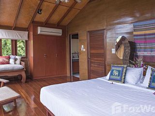 For rent 4 bedrooms villa in Ko Samui, Surat Thani