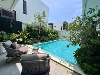 Villa zum Kauf mit 4 Zimmer in Bang Lamung, Chonburi