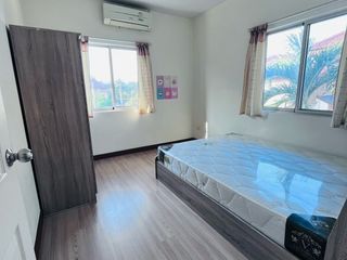 Casa en venta de 3 habitaciones en San Kamphaeng, Chiang Mai
