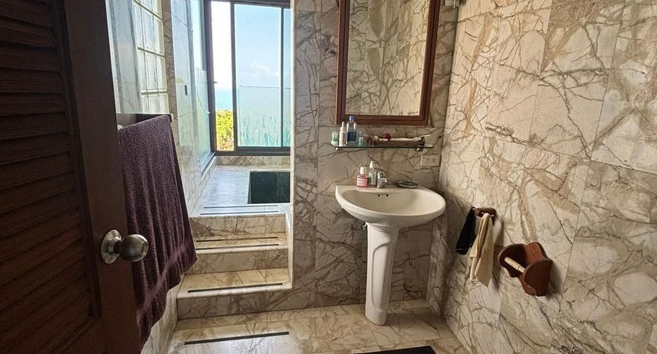 For sale 2 bedrooms apartment in Ko Samui, Surat Thani