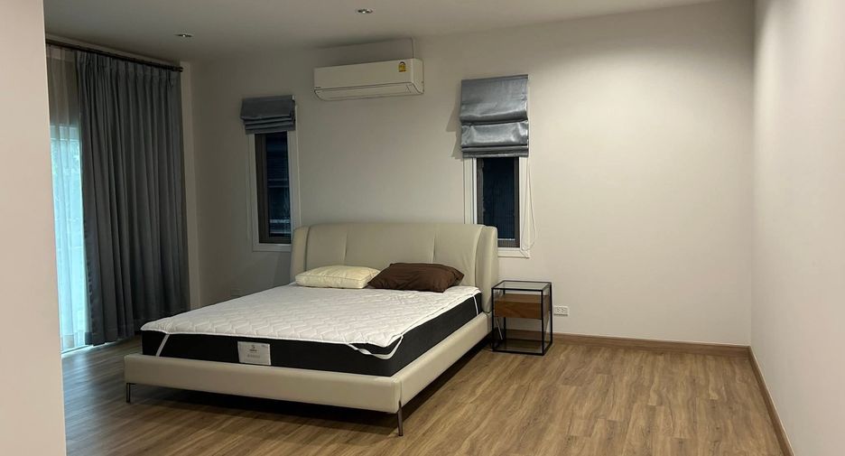 Casa en alquiler de 4 habitaciones en San Kamphaeng, Chiang Mai