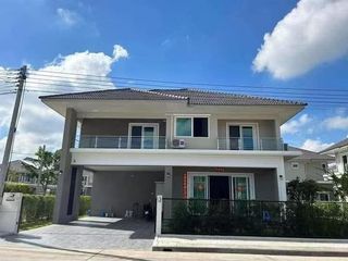 For Rent 4 Bedroom House In San Kamphaeng, Chiang Mai
