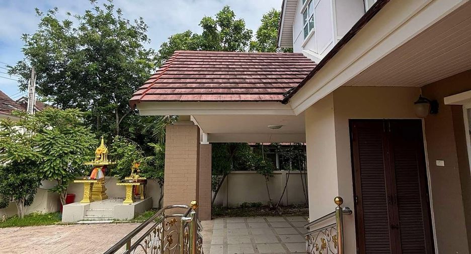 出售 和 出租 3 卧室 独立屋 在 Bang Lamung, Chon Buri