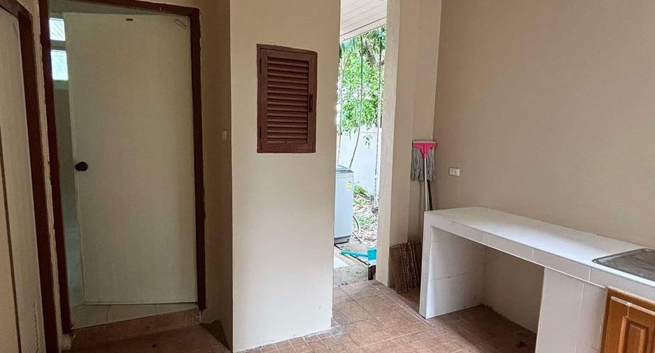 出售 和 出租 3 卧室 独立屋 在 Bang Lamung, Chon Buri