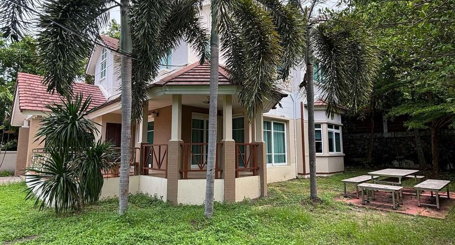 出售 和 出租 3 卧室 独立屋 在 Bang Lamung, Chon Buri