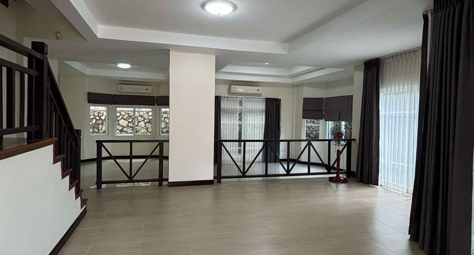 出售 和 出租 3 卧室 独立屋 在 Bang Lamung, Chon Buri
