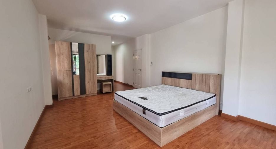 Casa en alquiler de 3 habitaciones en Hang Dong, Chiang Mai