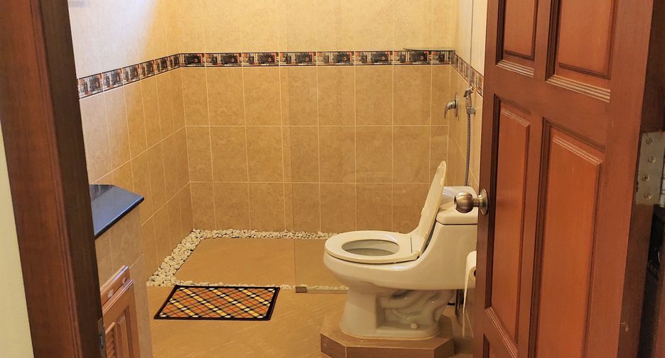 For sale 3 bedrooms villa in Pran Buri, Prachuap Khiri Khan
