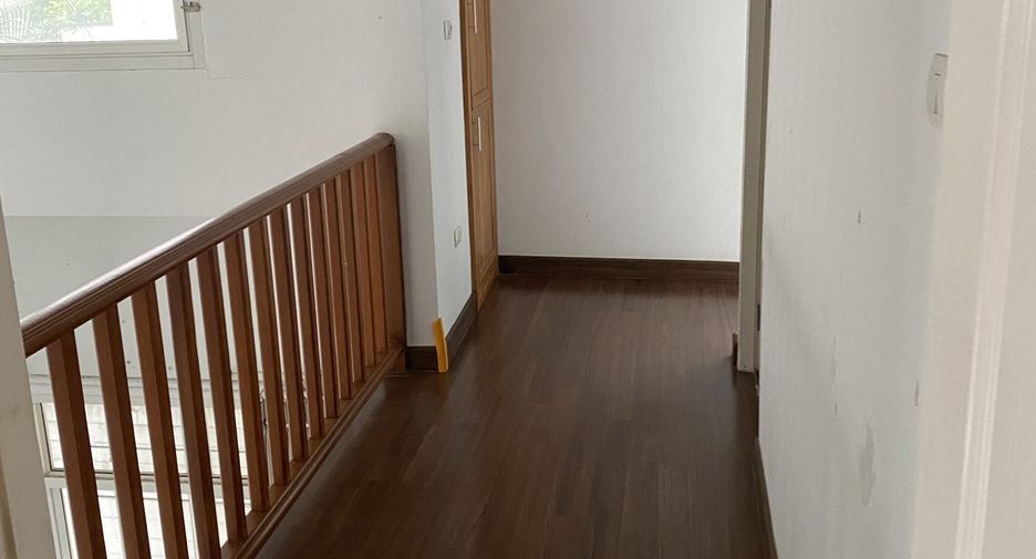 For sale 3 bedrooms house in San Sai, Chiang Mai
