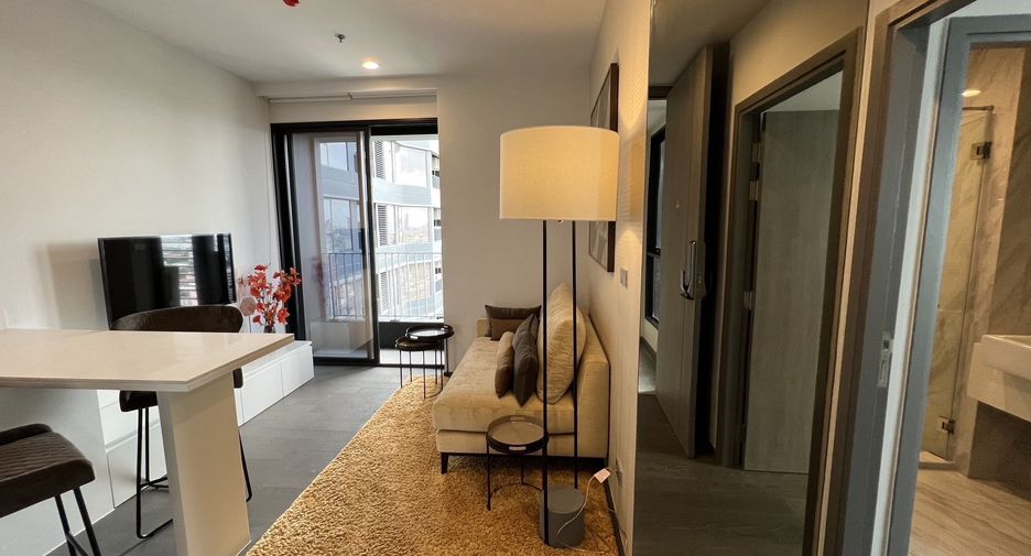À vendre 1 chambre condo à Khlong Toei, Bangkok