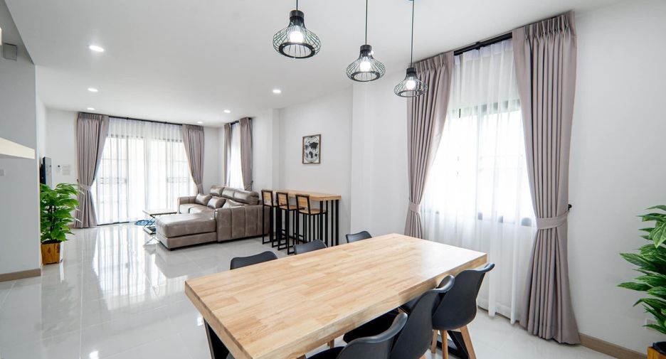 For sale 5 ベッドルーム house in Hang Dong, Chiang Mai