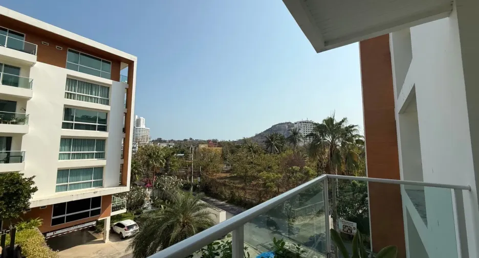 For rent 3 bedrooms condo in Hua Hin, Prachuap Khiri Khan