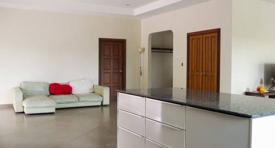 For sale 3 bedrooms house in Cha Am, Phetchaburi