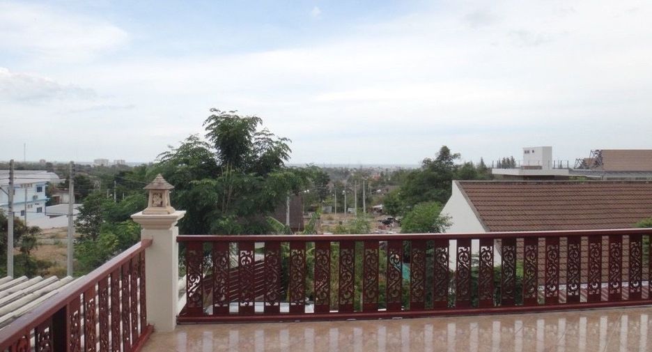 For rent 2 bedrooms townhouse in Hua Hin, Prachuap Khiri Khan