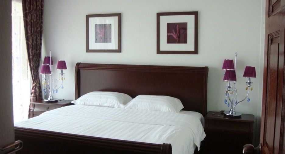 For rent 2 bedrooms townhouse in Hua Hin, Prachuap Khiri Khan
