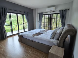 Casa en venta de 3 habitaciones en San Kamphaeng, Chiang Mai