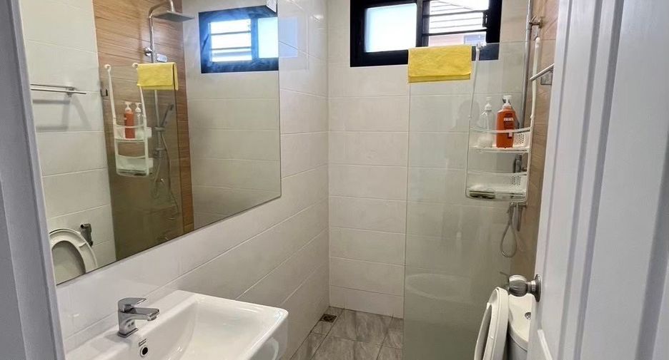 Haus zum Kauf mit 3 Zimmer in Saraphi, Chiang Mai