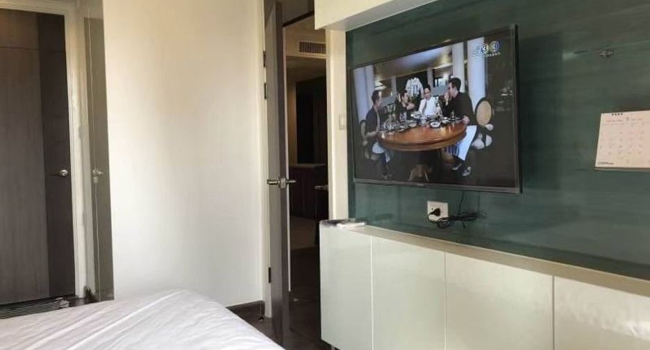 For sale 1 bed condo in Sathon, Bangkok