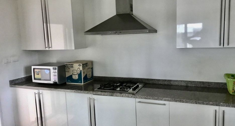 Villa zum Kauf und zur Miete mit 4 Zimmer in Bang Lamung, Chonburi