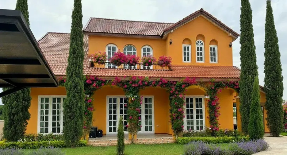 For sale 5 bedrooms house in Chaloem Phra Kiat, Saraburi
