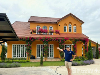 À vendre 5 chambres maison à Chaloem Phra Kiat, Saraburi