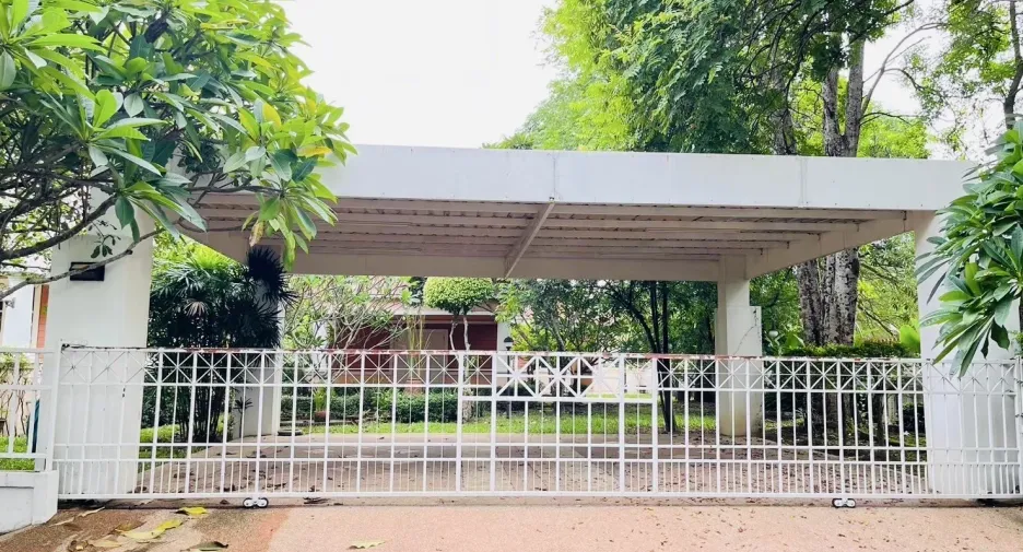 For sale 4 bedrooms house in Mae Rim, Chiang Mai