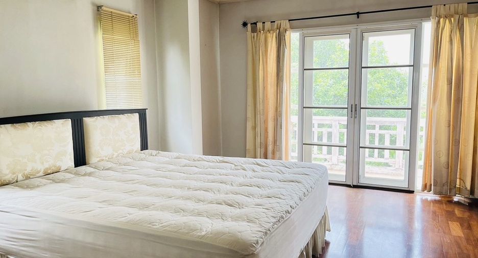 For sale 4 bedrooms house in Mae Rim, Chiang Mai