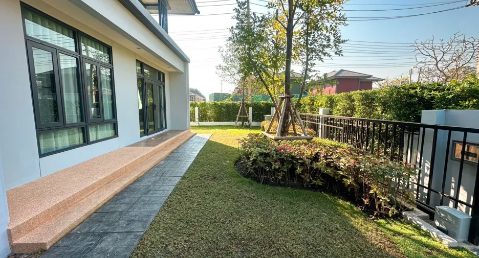 For rent 4 bedrooms house in Mae Rim, Chiang Mai