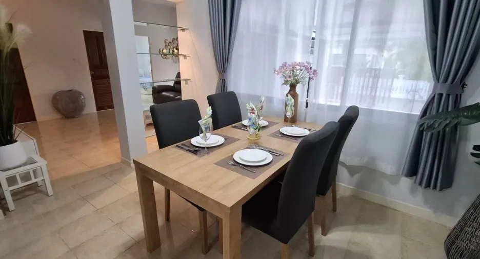For sale 3 bedrooms house in Hua Hin, Prachuap Khiri Khan