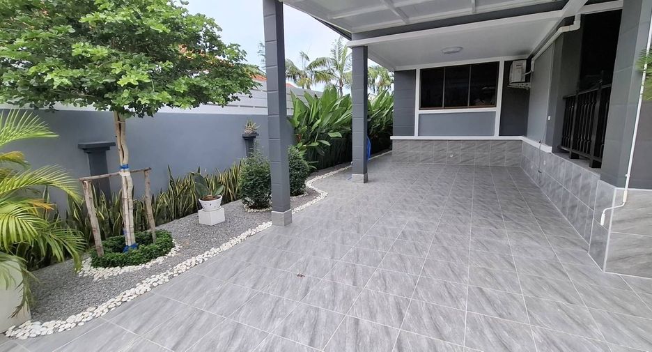 For sale 3 bedrooms house in Hua Hin, Prachuap Khiri Khan