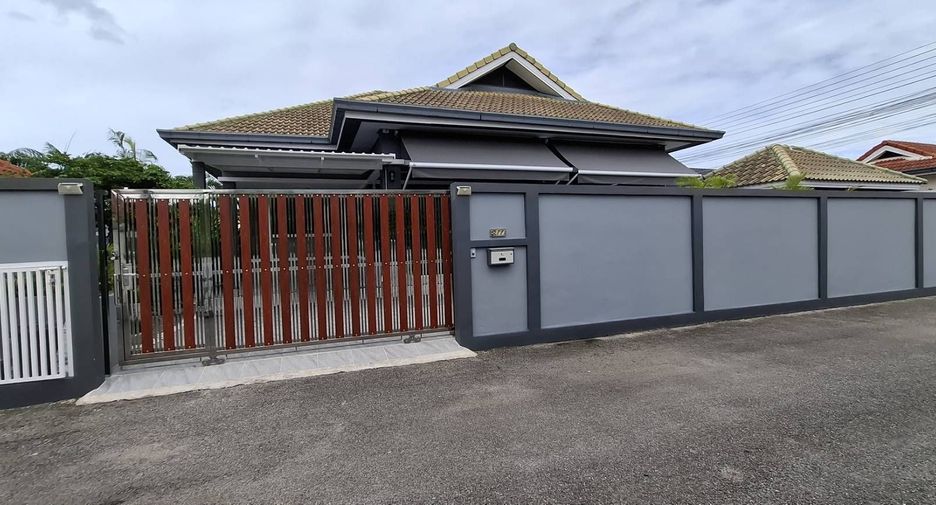 For sale 3 bedrooms house in Hua Hin, Prachuap Khiri Khan