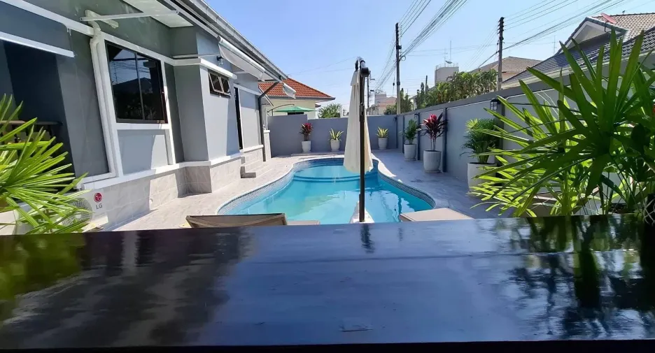 For sale 3 bedrooms house in Hua Hin, Prachuap Khiri Khan