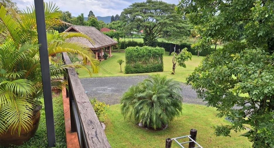 For rent 5 ベッドルーム villa in San Sai, Chiang Mai