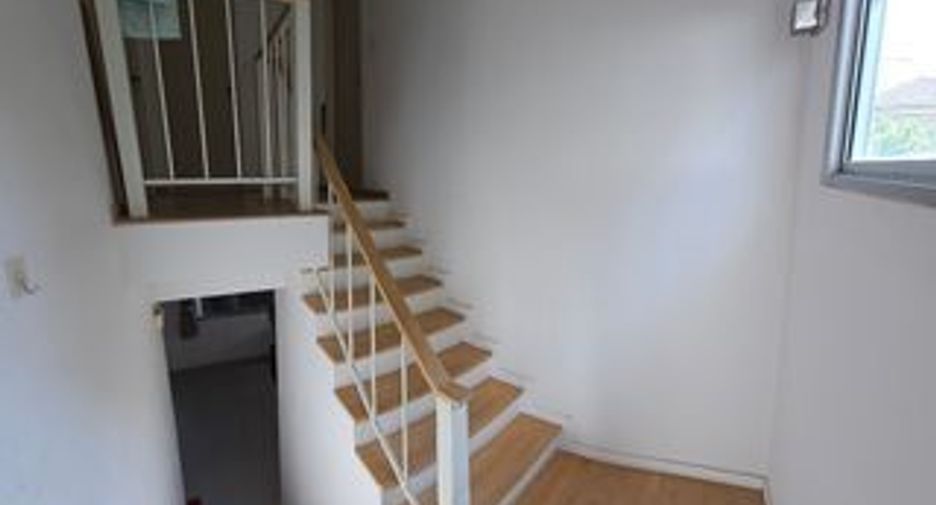 For sale 3 bedrooms house in Bang Phli, Samut Prakan