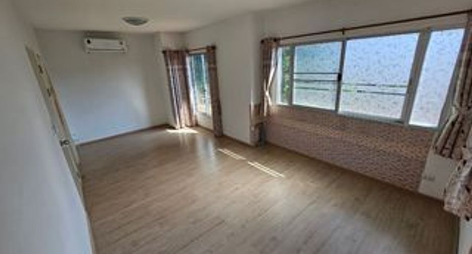 For sale 3 bedrooms house in Bang Phli, Samut Prakan