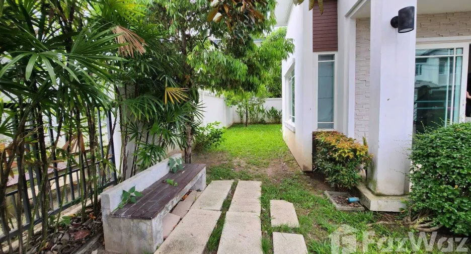 For rent 3 bedrooms house in Mueang Chiang Mai, Chiang Mai