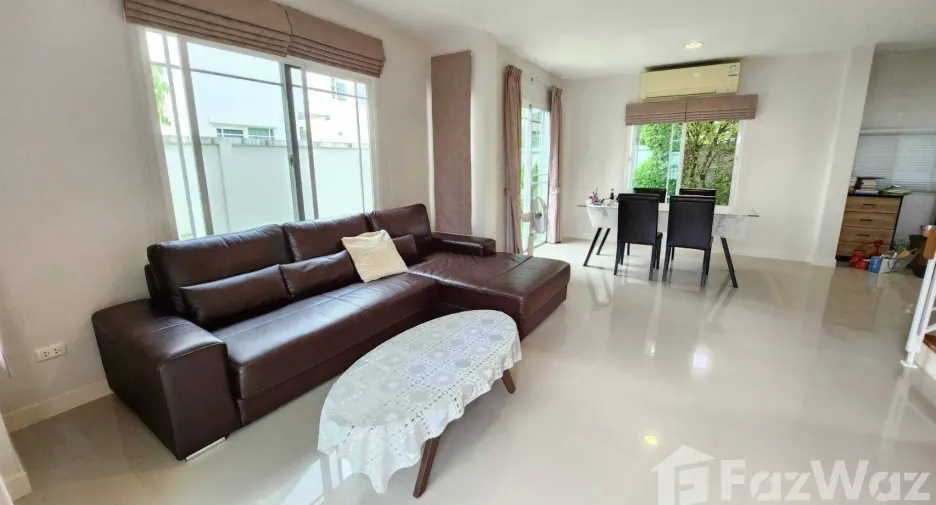 For rent 3 bedrooms house in Mueang Chiang Mai, Chiang Mai