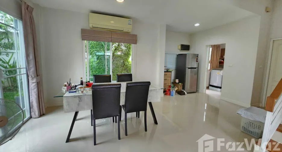 For rent 3 bedrooms house in Mueang Chiang Mai, Chiang Mai