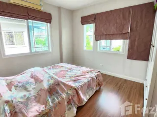Haus zur Miete mit 3 Zimmer in Mueang Chiang Mai, Chiang Mai